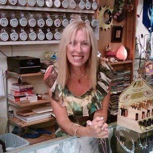 Meet your Posher, Diane